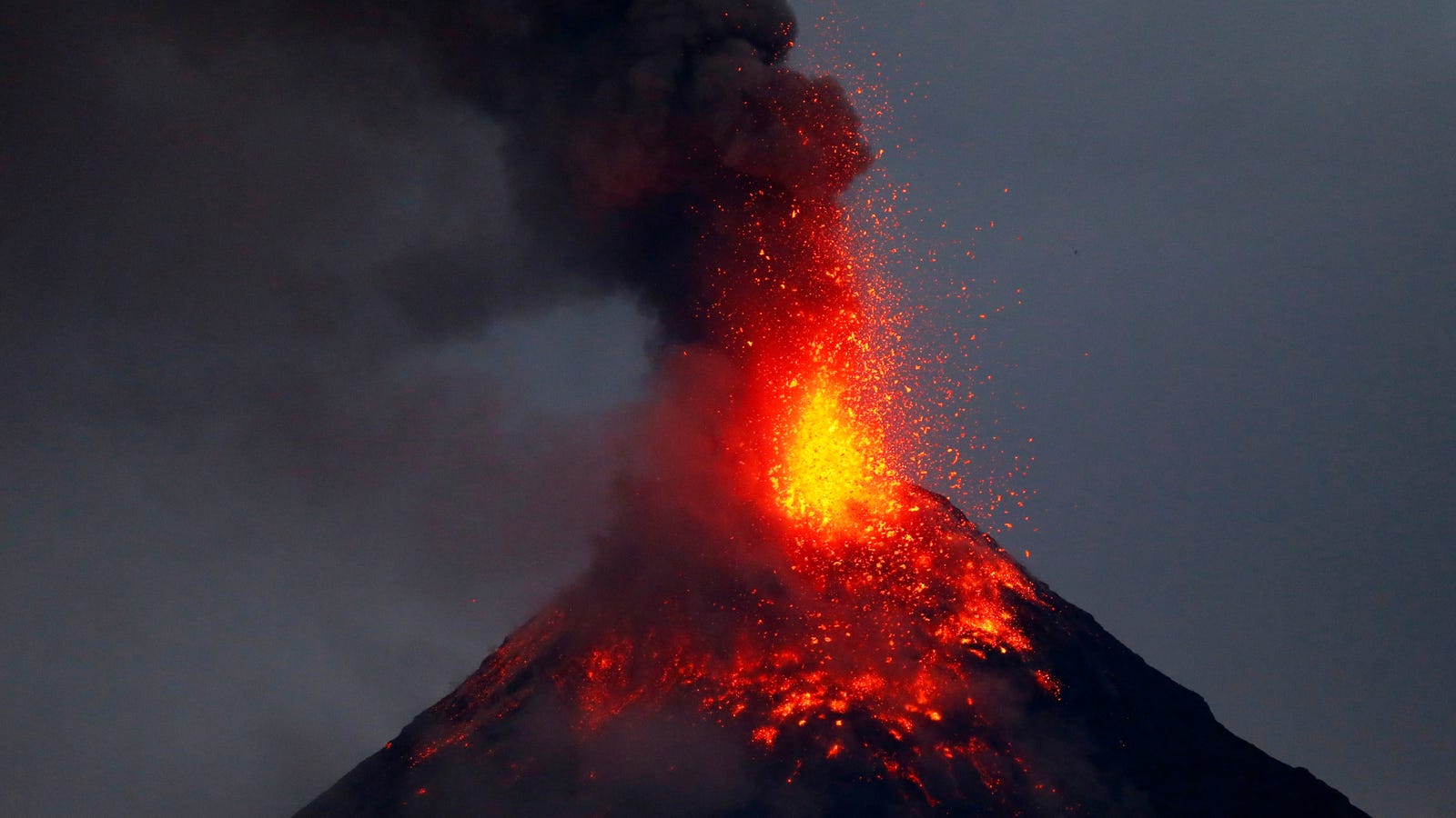 Oh My God, Look at Mount Mayon Right Now