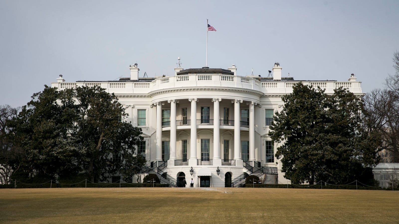 photo of A White House Staffer Allegedly Left His Encrypted Email Login at a DC Bus Stop image
