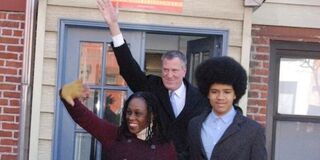 Dante de Blasio with his mother and father, NYC mayoral candidate Bill de Blasio (Bill de Blasio campaign)