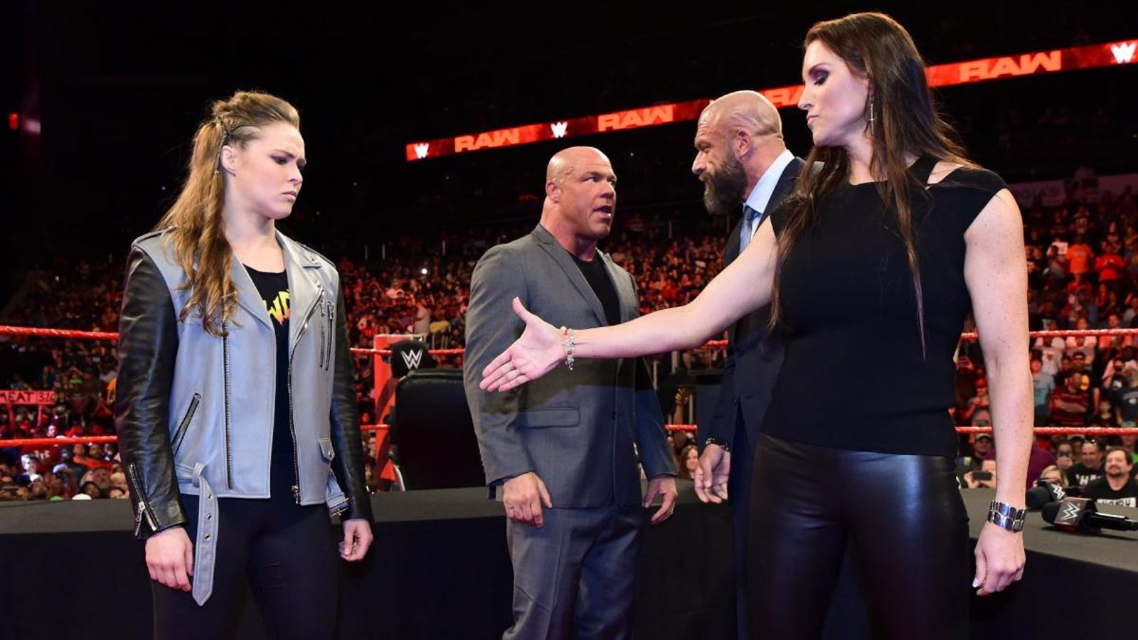 Wrestlemania 34 Looks Pretty Awesome A Preview For Lapsed