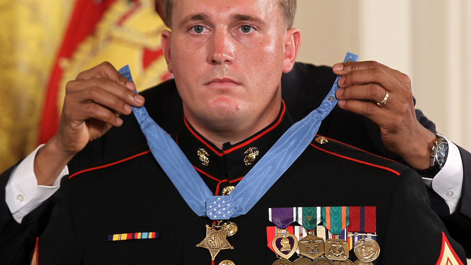 what benefits do medal of honor get