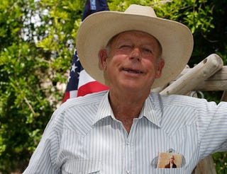 Illustration for article titled Racist Coot Cliven Bundy Now Comparing Himself to Rosa Parks