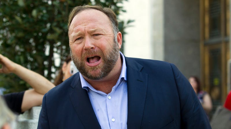 Illustration for article titled Leaked Facebook Emails Detail Discussions Over Instagram Labeling Alex Jones as a 'Hate Figure'