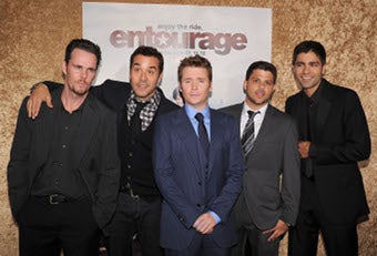 Illustration for article titled Lenny Kravitz Orders Us To "Let Love Rule" At Entourage Premiere.