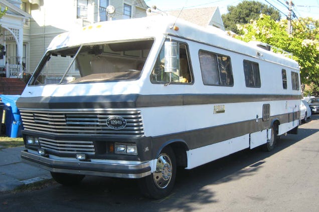 1970s Apollo Motorhome