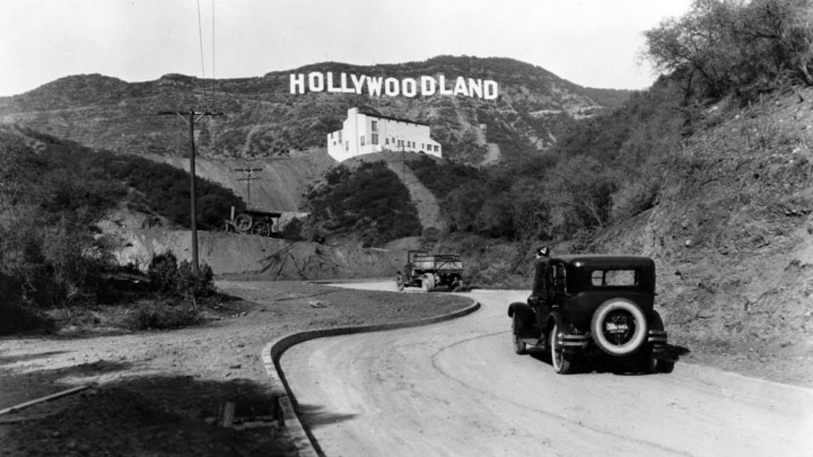 Hollywoodland Sign Story