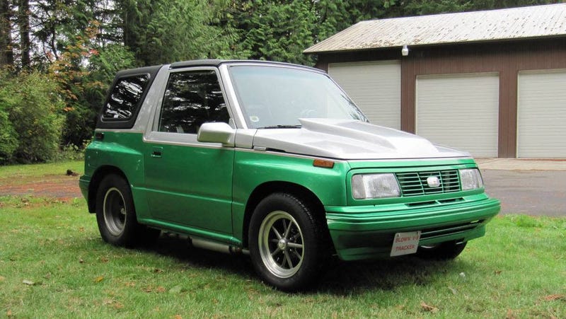 Illustration for article titled At $18,500, Would You Toy With The Idea Of Buying This Streetable 1989 Geo Tracker Dragster?