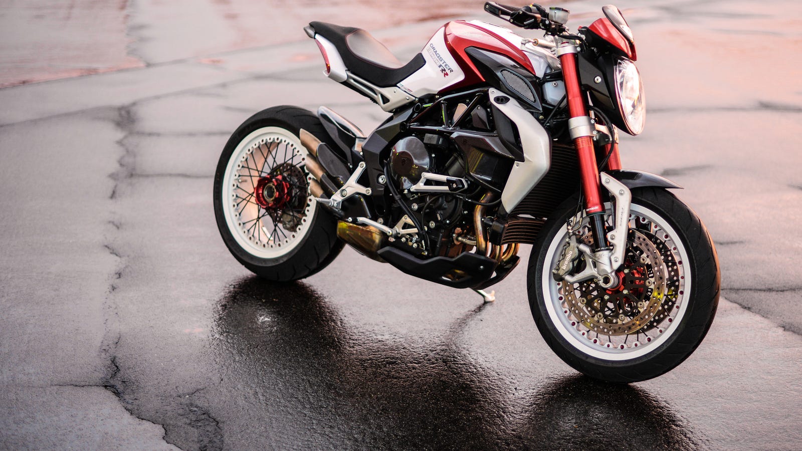 MV Agusta Custom Street