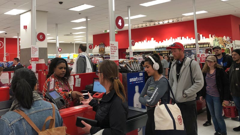 A Target store in San Francisco experiencing long lines due to a software glitch.