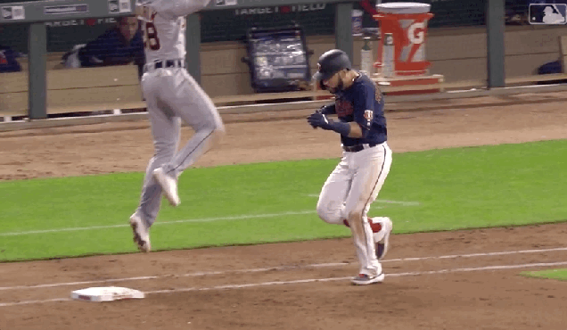 hnryqrc0vo3ubp7awivo.gif