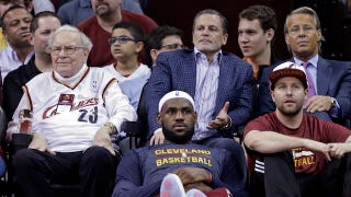 Illustration for article titled LeBron James Is Still Trolling Dan Gilbert And It's Hilarious