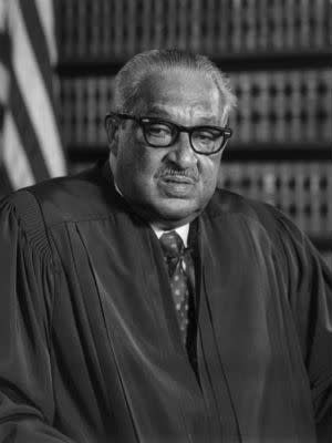 Illustration for article titled Howard or Morehouse: Battle of the Alumni