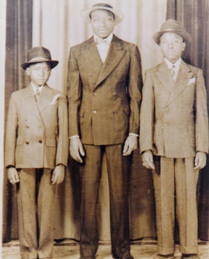 Illustration for article titled Real Dads, Real Style: Reader Photos