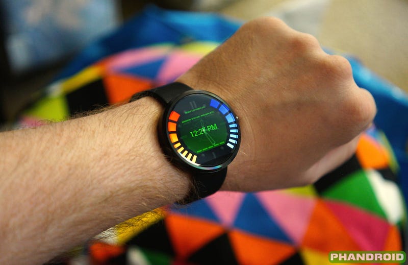 Illustration for article titled GoldenEye Watch Face Makes Me Really Want A Smartwatch