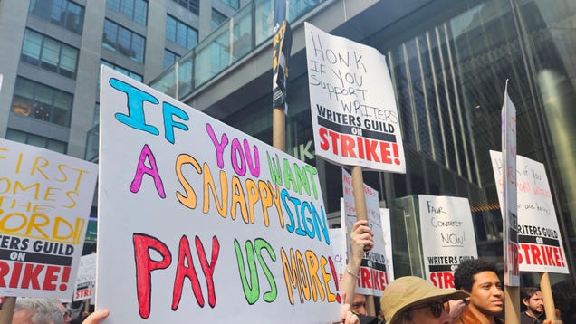 The Writers Strike Has the Power and the Determination to Keep Going