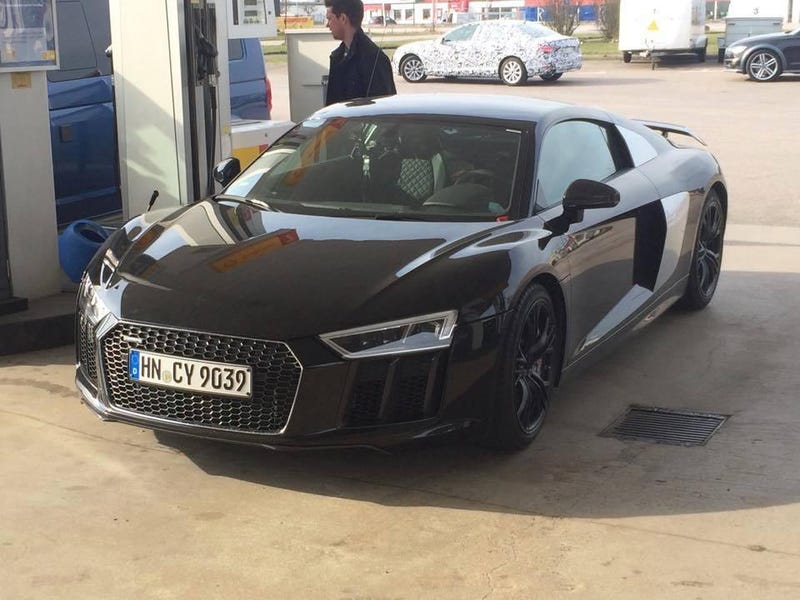 Illustration for article titled Found pictures of the new R8 online