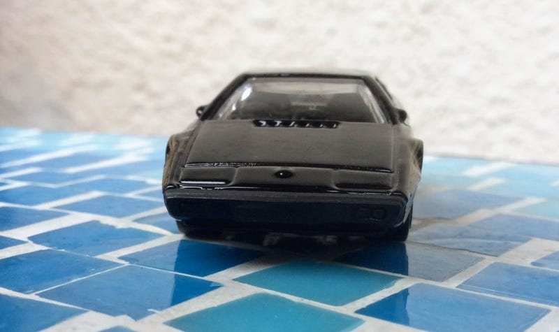 Illustration for article titled HW Lotus Esprit S1