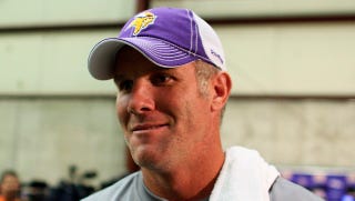 Illustration for article titled ESPN Manufactures Favre Story Out Of Favre Dismissing ESPN's Manufactured Favre Story