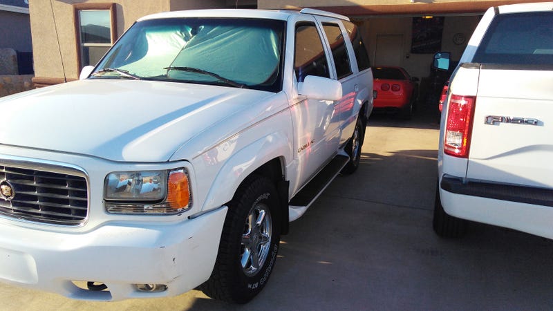 Illustration for article titled Last day as an Escalade owner