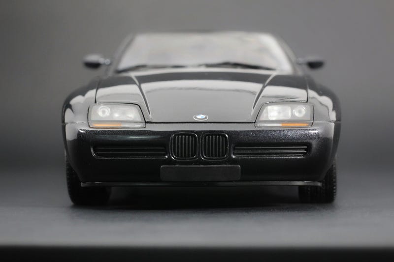 Bmw Z1 By Minichamps In 1 18 Scale
