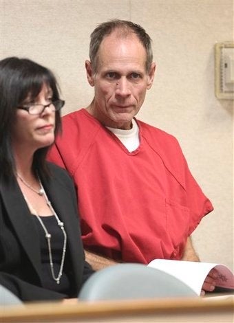 Illustration for article titled Garrido Apologizes For Kidnapping Jaycee Dugard