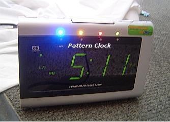 Illustration for article titled Pattern Clock
