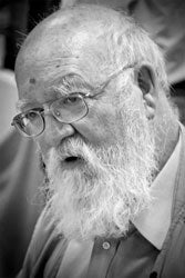 Illustration for article titled Daniel Dennett's Advice On Offering Criticism
