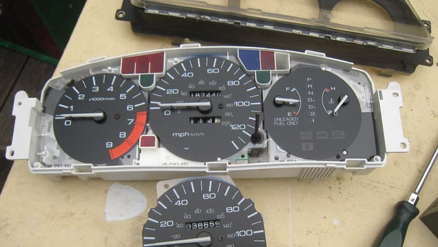 Adventures In Speedometer Replacement, or: How Honda Builds Good Stuff For Cheap