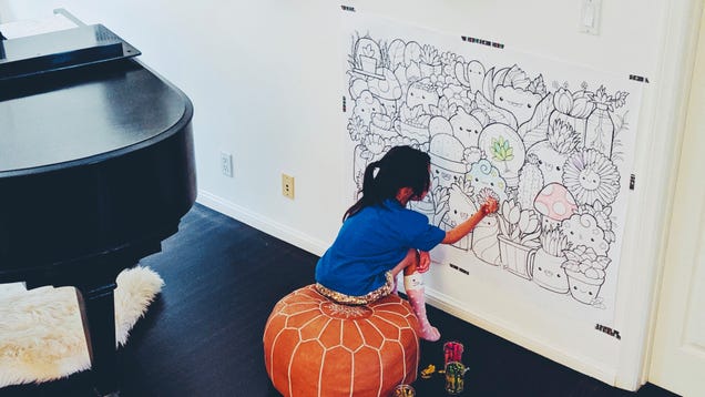 How to Create a Giant Coloring Page for Your Kid