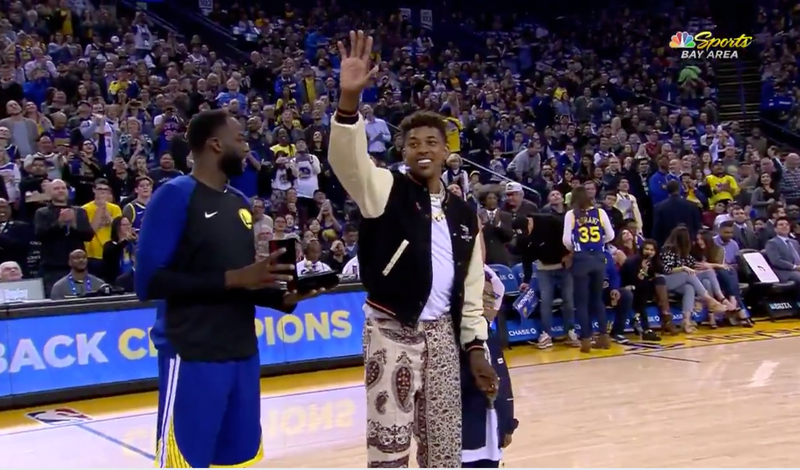Illustration for the article title The Warriors was given a delay of game warning because Nick Young's ring ceremony took too long
