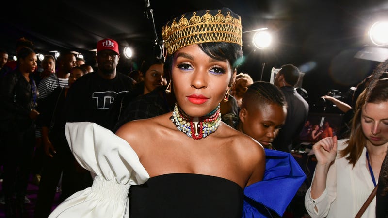 Illustration for article titled Janelle Monáe Comes Out as Pansexual: 'I Consider Myself to Be a Free-Ass Motherfucker'