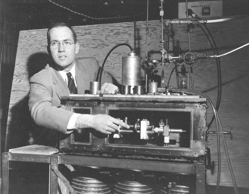 Illustration for article titled Inventor of the Laser Dies
