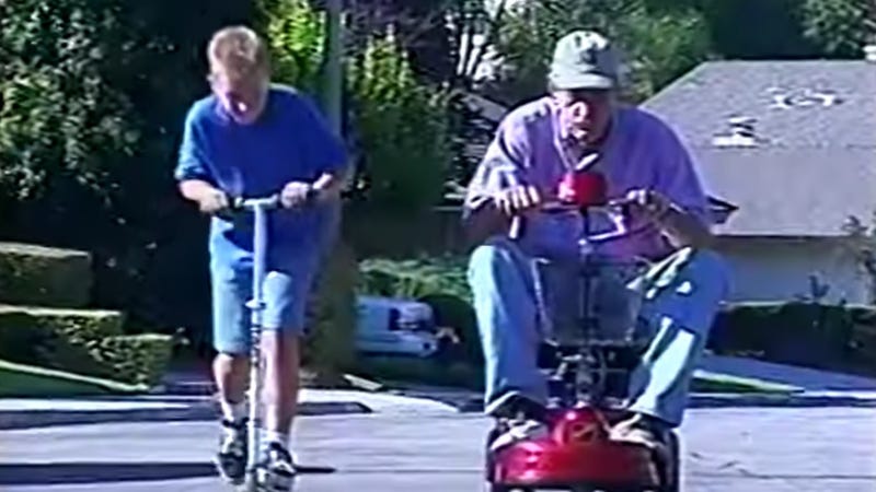 Illustration for article titled Scooters are exxxtreme as hell in this crazy wicked 2000 video