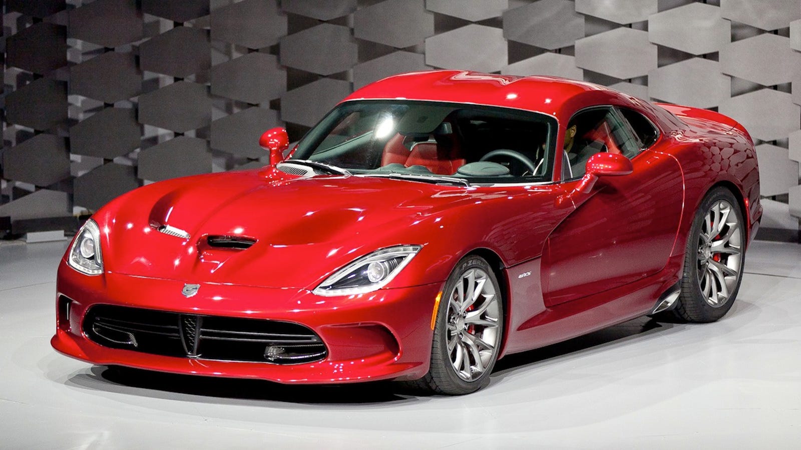 2013 Srt Viper The Snake Is Back