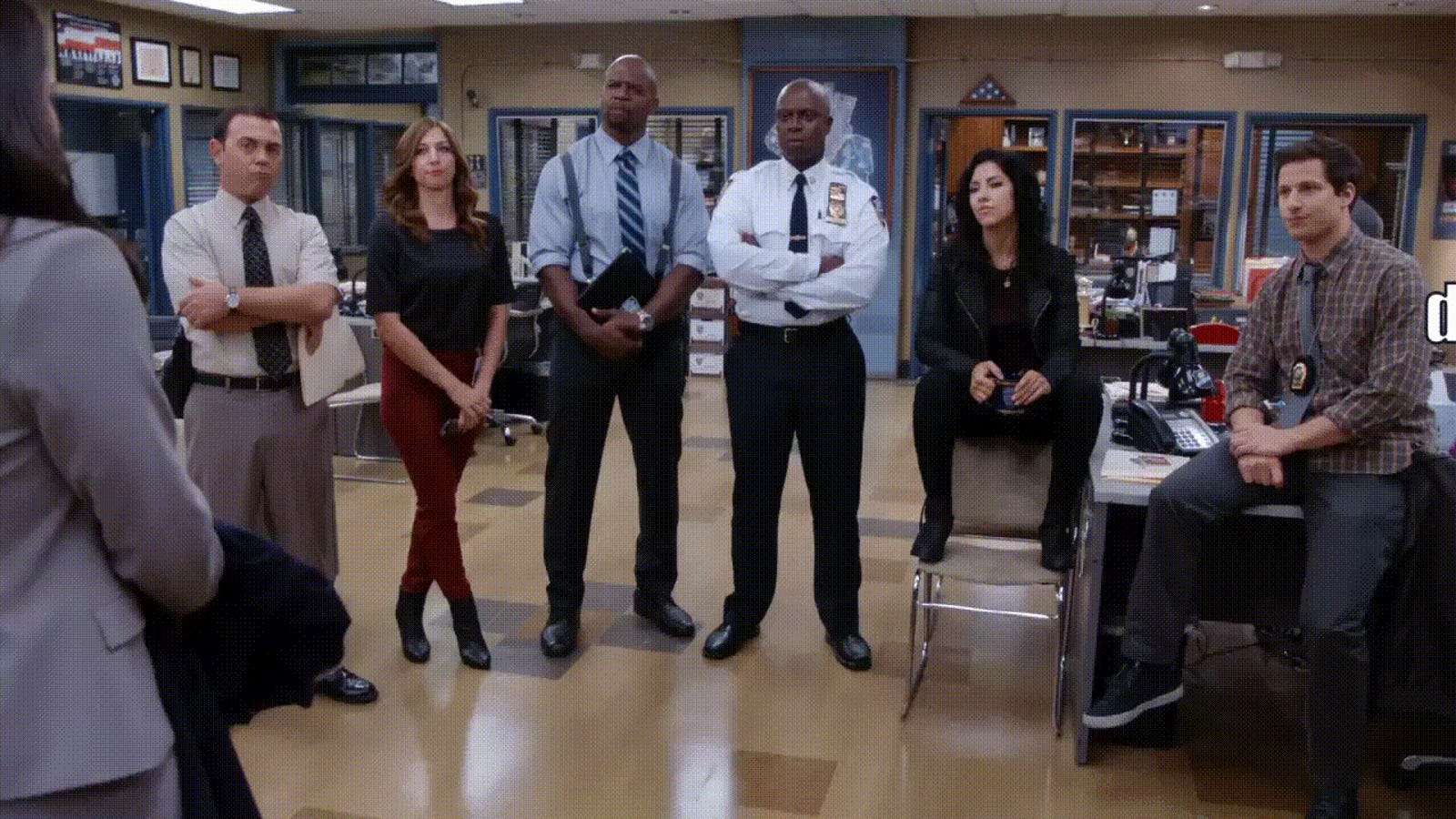 QnA VBage Add You (or Your Friends) to GIFs with Morphin