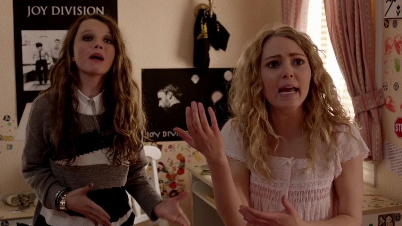 Illustration for article titled The CW is finished with The Carrie Diaries, is more into comic books now