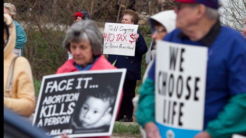 Illustration for article titled Planned Parenthood Does Not Endorse Infanticide and We Can't Believe That Even Needs to Be Clarified