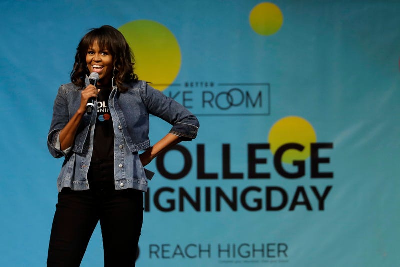 Illustration for article titled Michelle Obama Unveils Text Message Campaign That Makes It Easier to Register to Vote