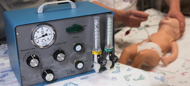 This Student-Designed Ventilator Is 80 Times Cheaper Than the Norm