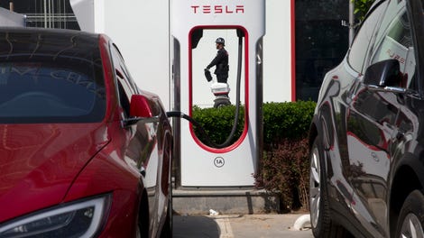 California Might Boost State Ev Tax Credit To 4 500 Per Vehicle The Wsj S Editorial On Electric Vehicle Tax Credit Is Deeply Craven And Stupid