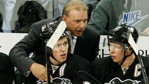 Illustration for article titled Pittsburgh Penguins Also Not Pleased With Head Coaching Performance