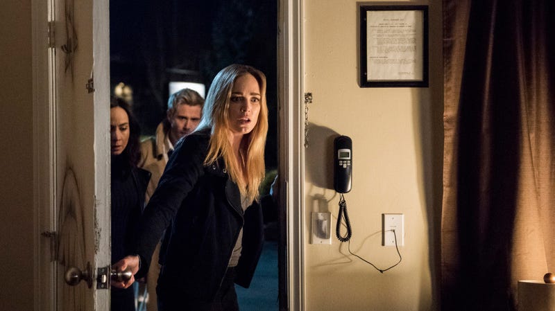The Legends Of Tomorrow Go To Fake Ikea And Face Down Their