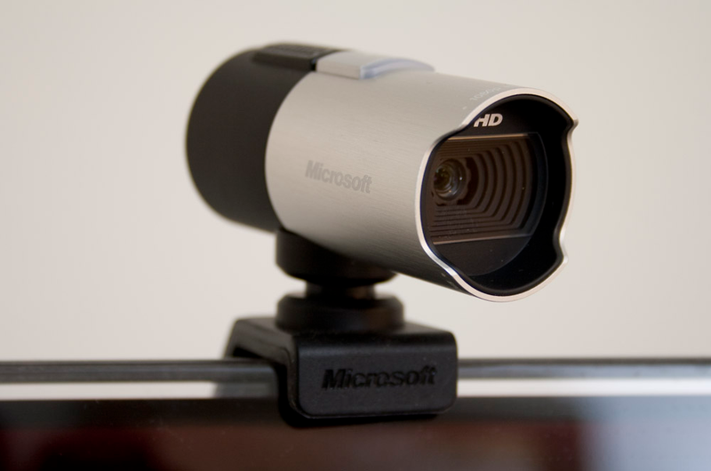 dell monitor webcam windows 10