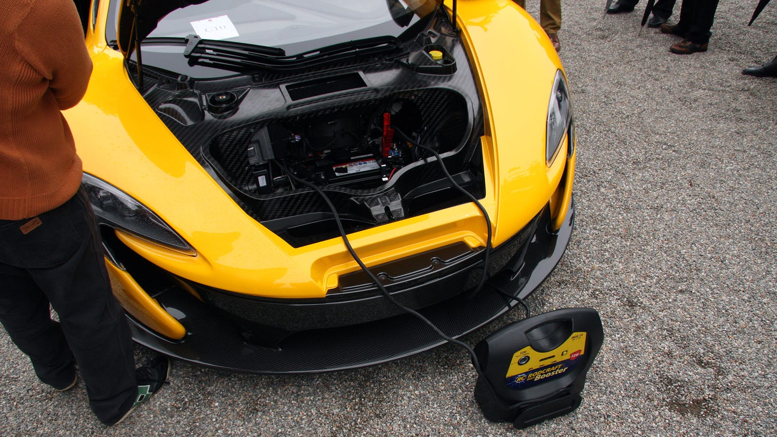 Jump Starting The Mclaren P1 Turned Out To Be Difficult