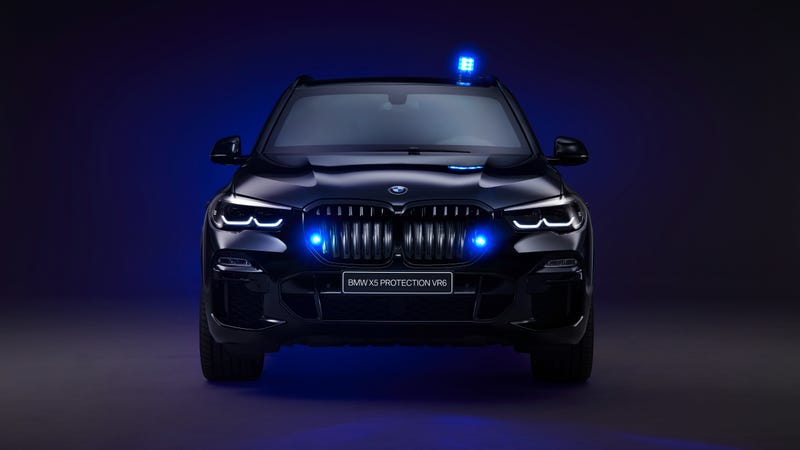 Illustration for article titled The Armored BMW X5 Will Satisfy Your Need For A Crossover, Protect You From Grenades
