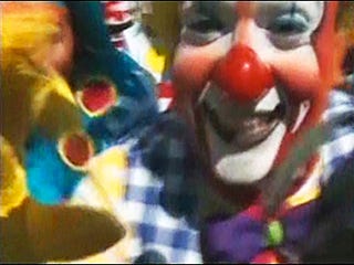 If You Are Afraid Of Clowns, Do Not Watch This Video Of 700 Mexican 