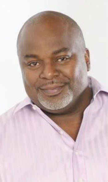 Illustration for article titled Lucrative Side Hustles: Aurthor Gil Robertson Shares Tricks of Writing Trade