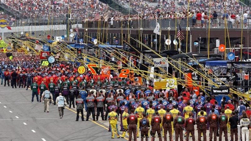 Illustration for article titled NASCAR Cancels Remainder Of Season Following David Foster Wallace's Death
