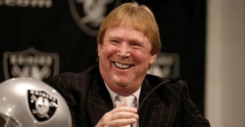 Photoshop a new haircut for Raiders owner Mark Davis | Rams ON DEMAND