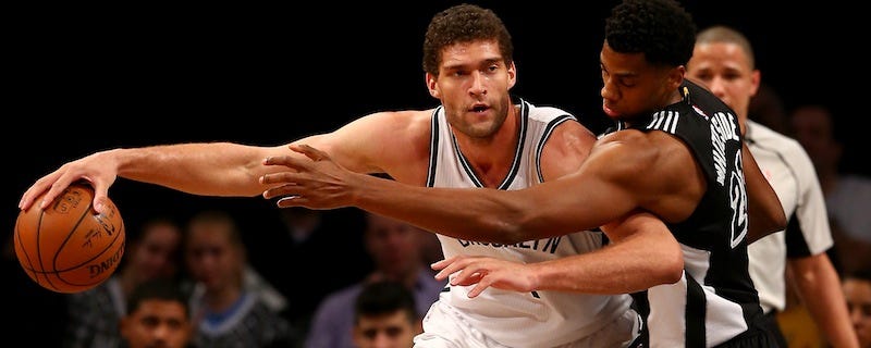 Illustration for article titled Brook Lopez's Star Wars Experience Was Kind Of A Bummer